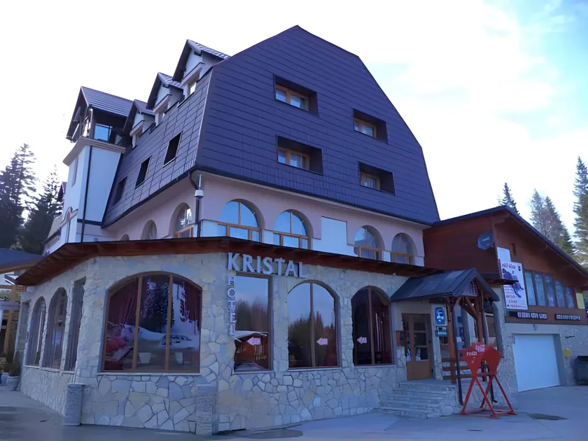 Hotel Kristal - Image 1