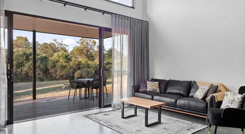Ruse Estate Retreat Margaret River - Image 1