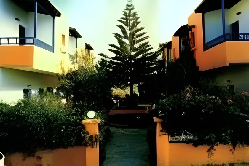 Nikolas Apartments - Image 1