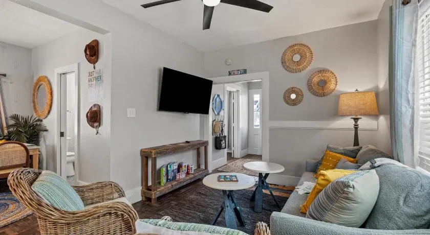 Coastal Escape, Steps to Beach, Fire Pit - Image 1