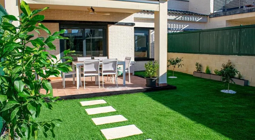 The Garden House - Image 1