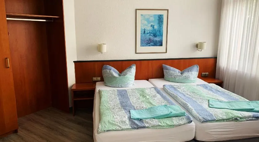 Hotel Birkenwerder - Image 1