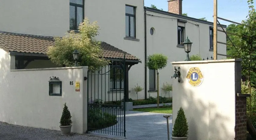 Guesthouse Les Tilleuls - Image 1