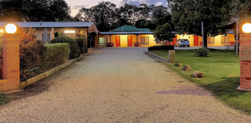 Euroa Motor Inn - Image 1