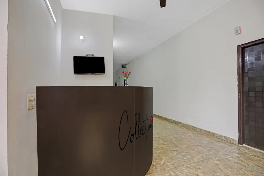 Hotel Naveen Stay - Image 1