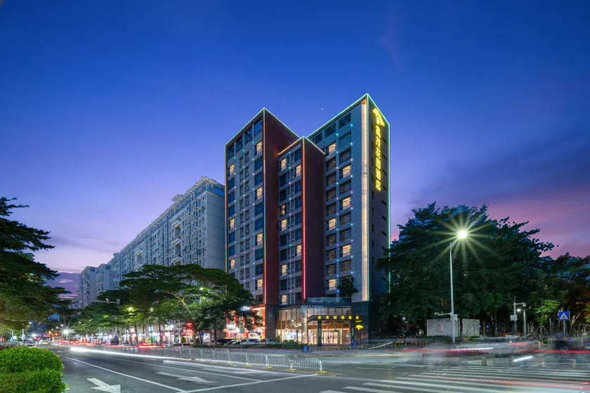 Sun Garden Hotel - Image 1