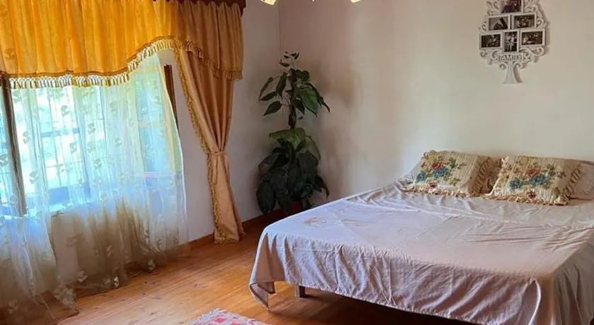 Goni Guest House - Image 1