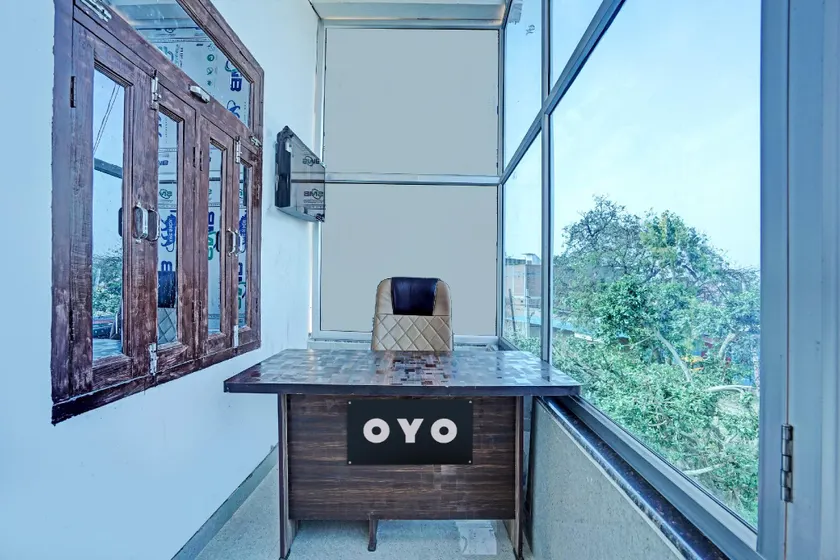Hotel O Girish grand hotel - Image 1