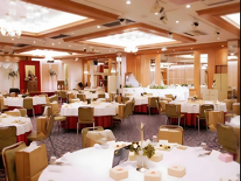 Leo Plaza Hotel - Image 1