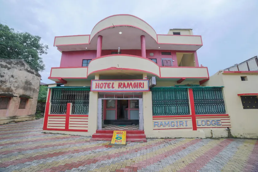 SPOT ON Hotel Ramgiri - Image 1