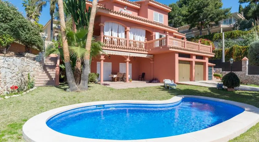 LU&CIA VILLA CANDADO - Image 1