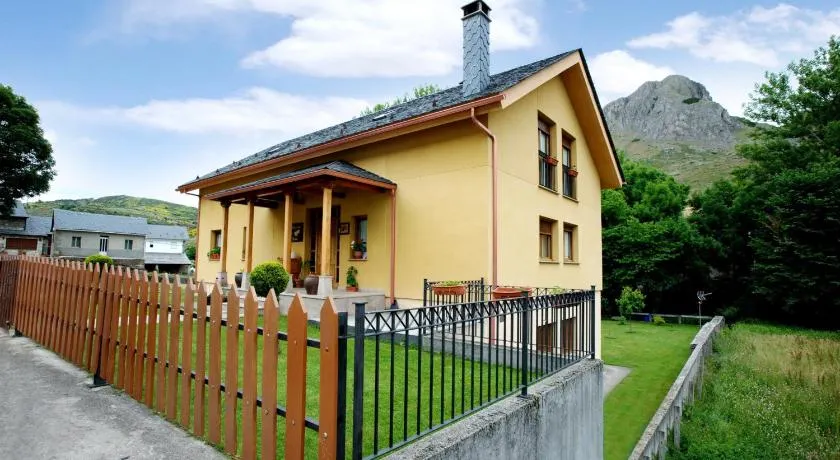 El Aposento De Babia - Image 1