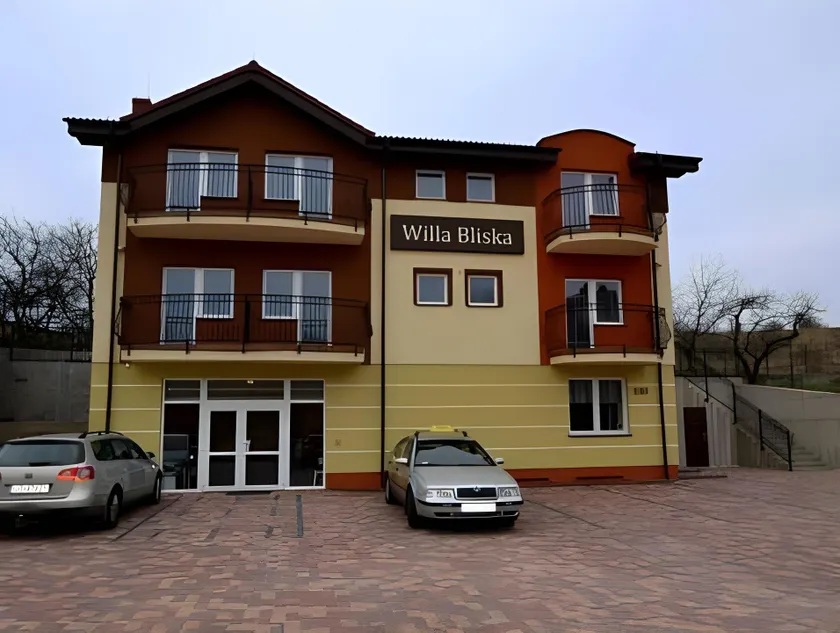Willa Bliska - Image 1