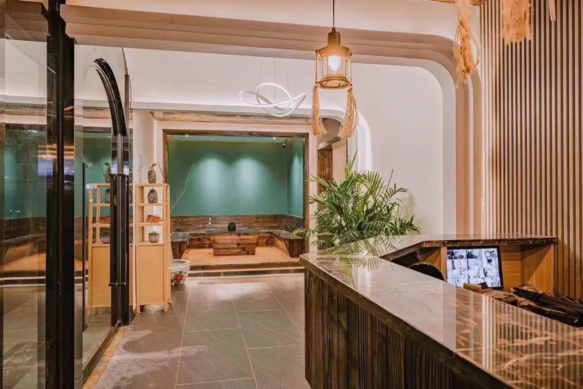 Yingshang Hotel - Image 1