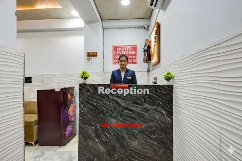 Mauryan Express Hotel Dabri Janakpuri - Image 1