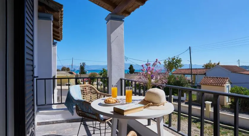 Elysee Seaview Apartments - Image 1