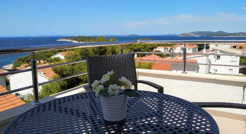 Apartments Villa Šibenik - Image 1