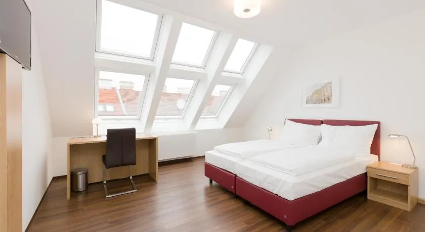 Vienna Stay Apartments or Rooms 1050 - Image 1