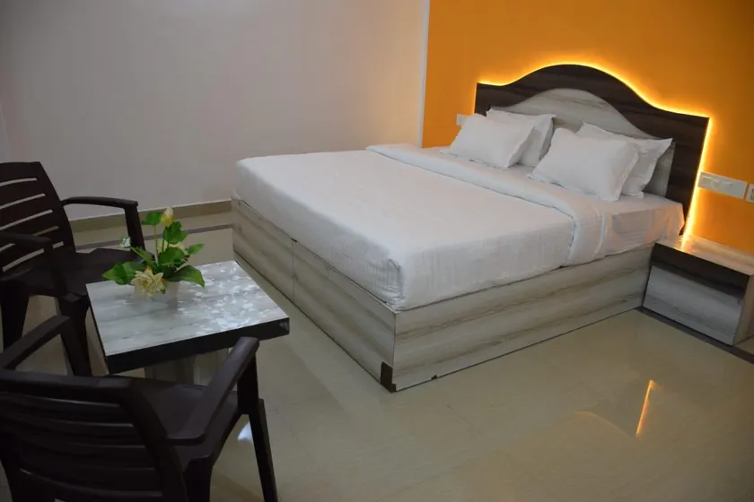 PRAKRITHI HOMES NEAT & CLEAN - Image 1