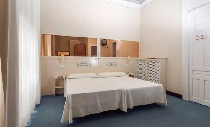 Hotel Ramona - Image 1