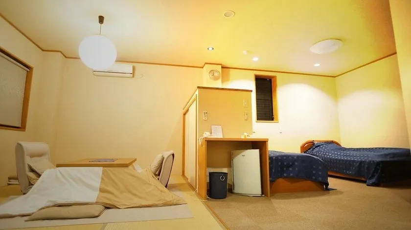Ryokan Hakuhou - Image 1