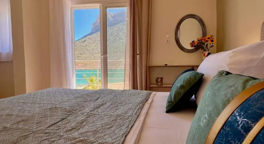 Christiana's Beach Apartment - Image 1