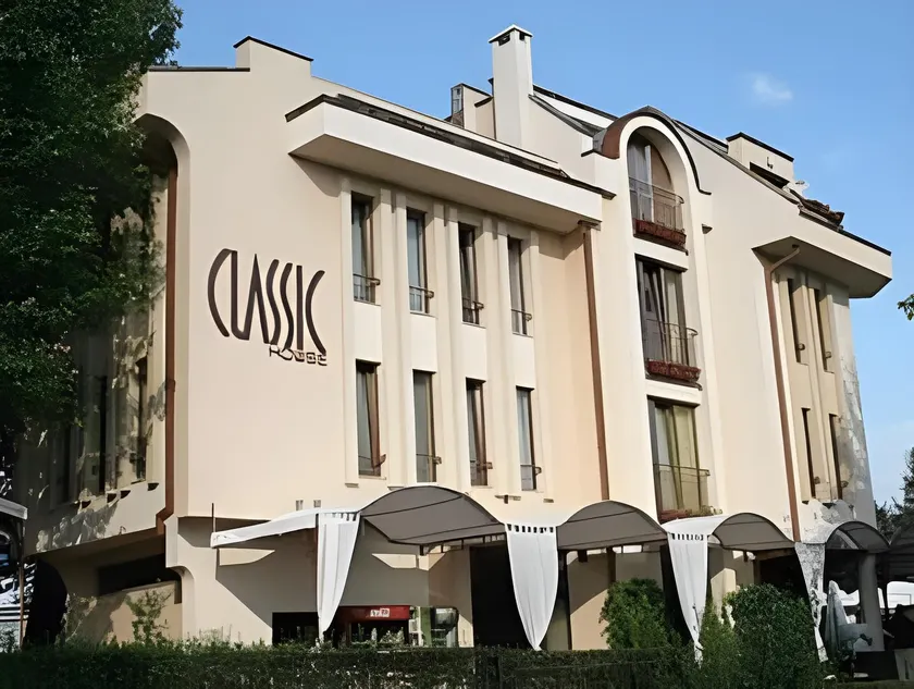 Family hotel Classic - Image 1