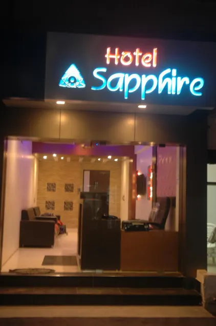 Hotel Sapphire - Image 1