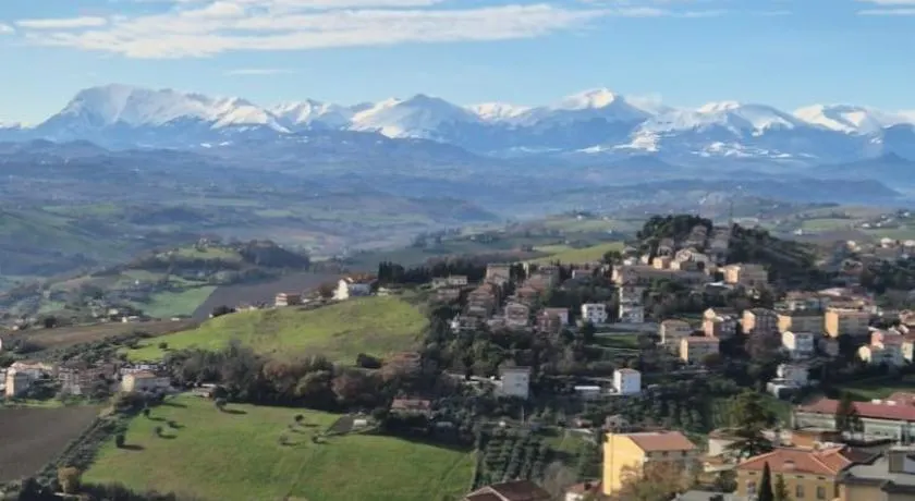 B&B Falconi - Image 1