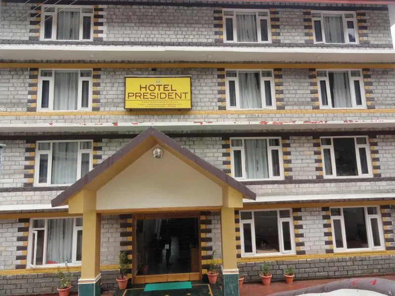 Hotel President - Image 1