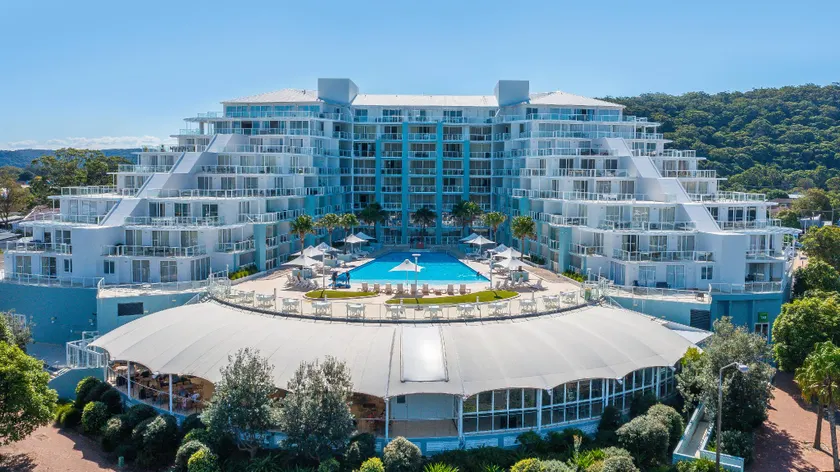 Mantra Ettalong Beach - Image 1