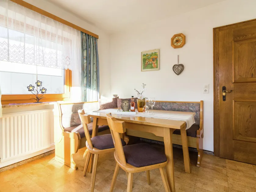 Cozy Apartment in Walchen Austria near Ski Area - Image 1