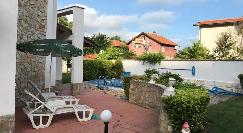 Villa Vladi Balchik - Image 1