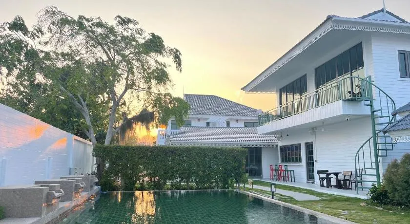 Pailin Pool Villa,HuaHin - Image 1