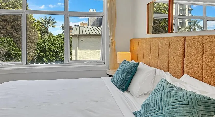 Parkside 1 bedroom home, Whisper quiet - Image 1