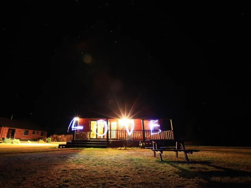 Kepler Oaks Chalet - Image 1
