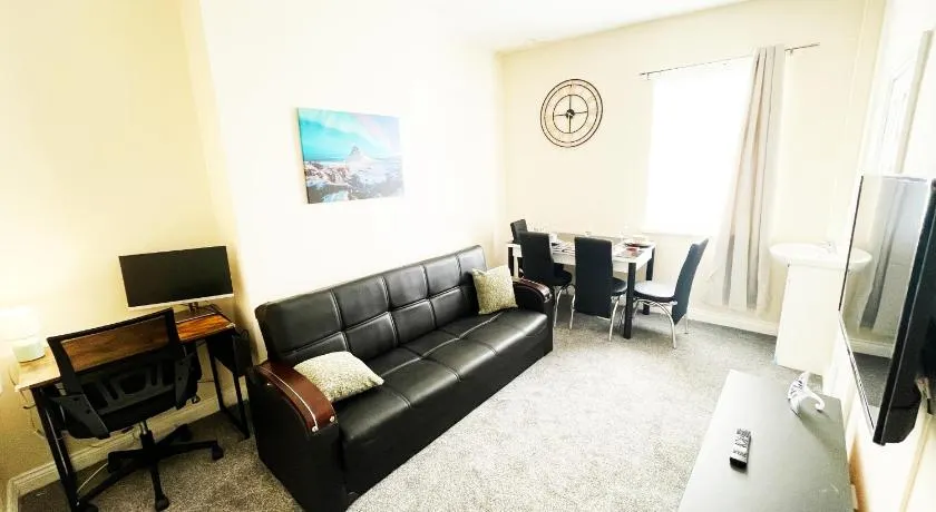 Fogs Property - Darlington City Apartments - Image 1