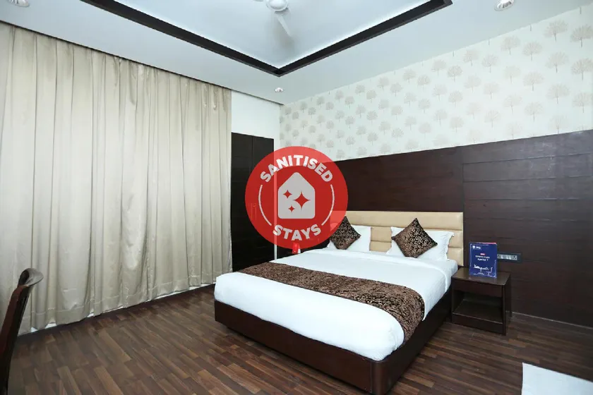 OYO 9178 Hotel New Central Park - Image 1