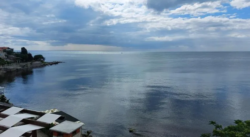 Guest House Neli - Image 1
