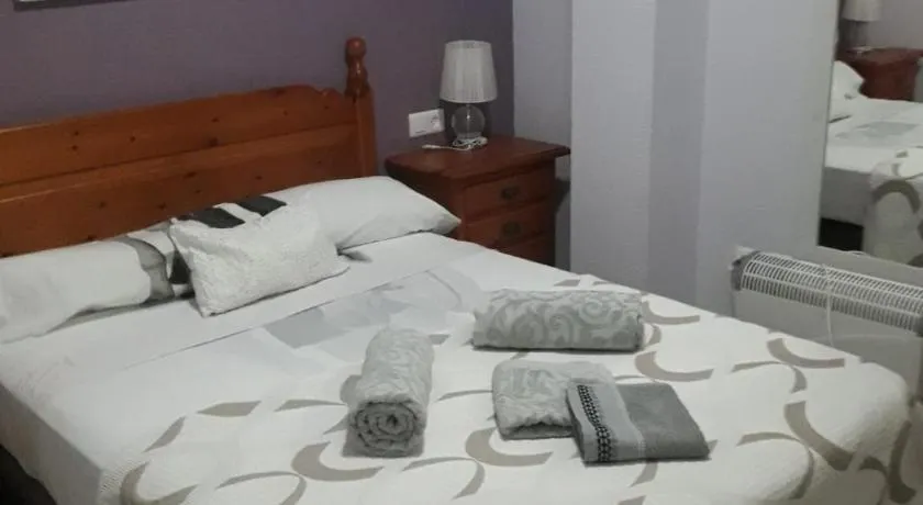 Piso de 3 habitaciones en el centro de Punta Umbria recién renovado! - Image 1