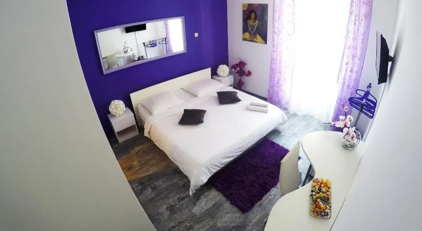 Rooms and Apartment Stambuk - Image 1