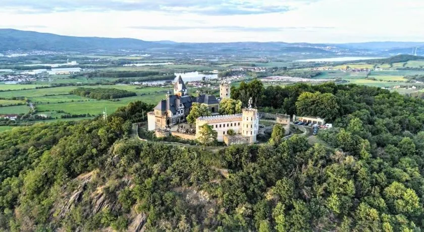 Penzion hrad Doubravka - Image 1