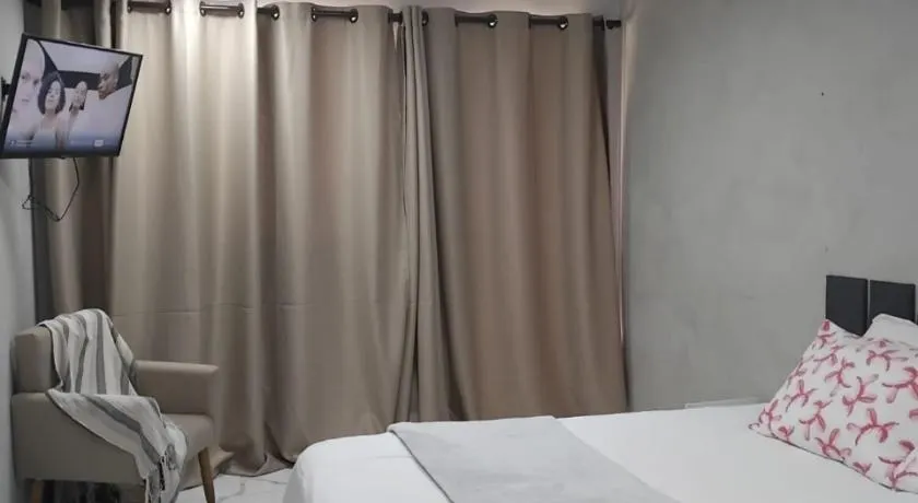 Hospedaria Recanto das Flores, perto Thermas - Image 1