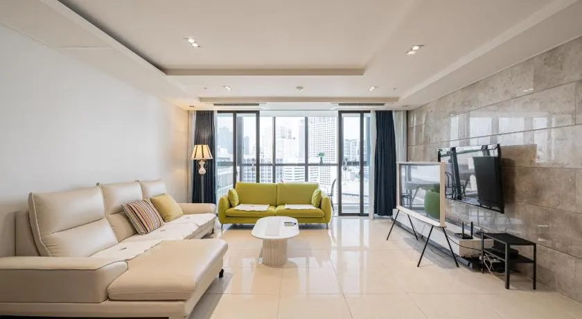 2400sqft On the Beach 1sec for big family - Image 1