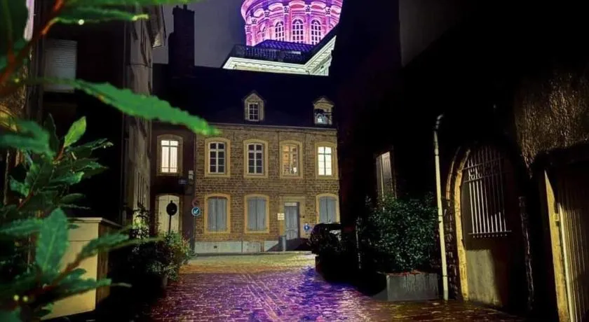 Au coeur des Remparts - Image 1