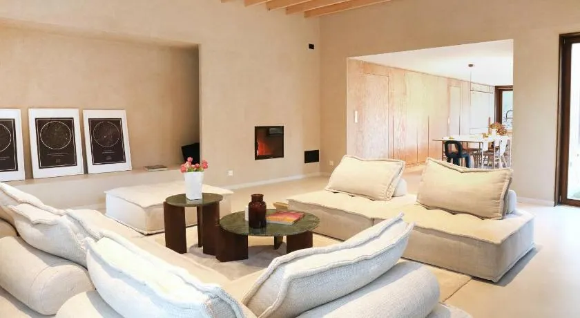 Forest house, ecolodge design - Image 1