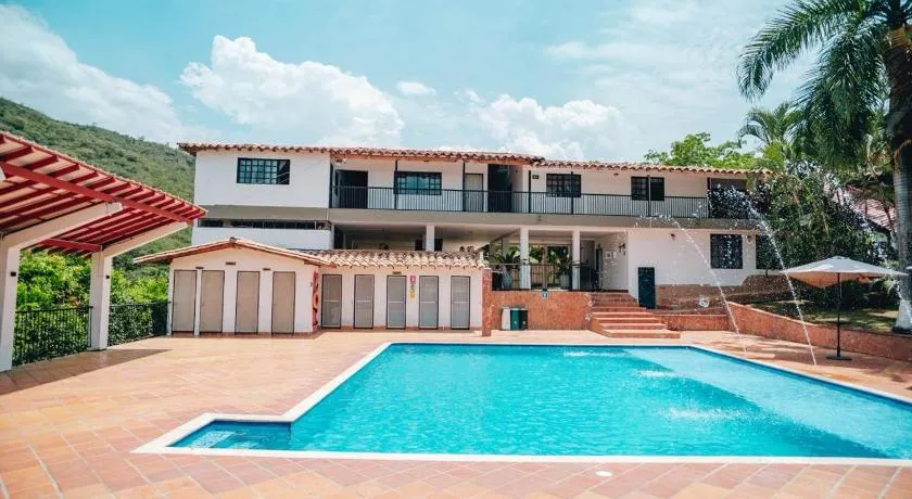 Finca hotel villa alba - Image 1