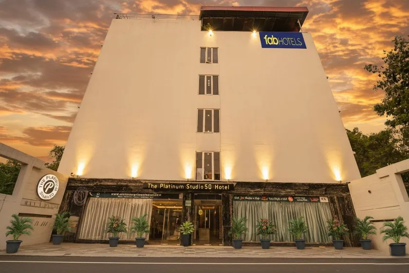 Platinum Studio - Eco Park Hotel - Image 1