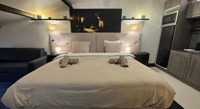 Auberge Nostradamus, Appartement 5 - Image 1