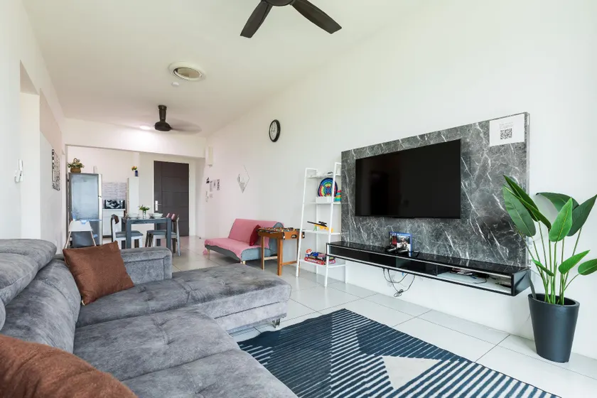 Meritus Suites - 8pax - Image 1